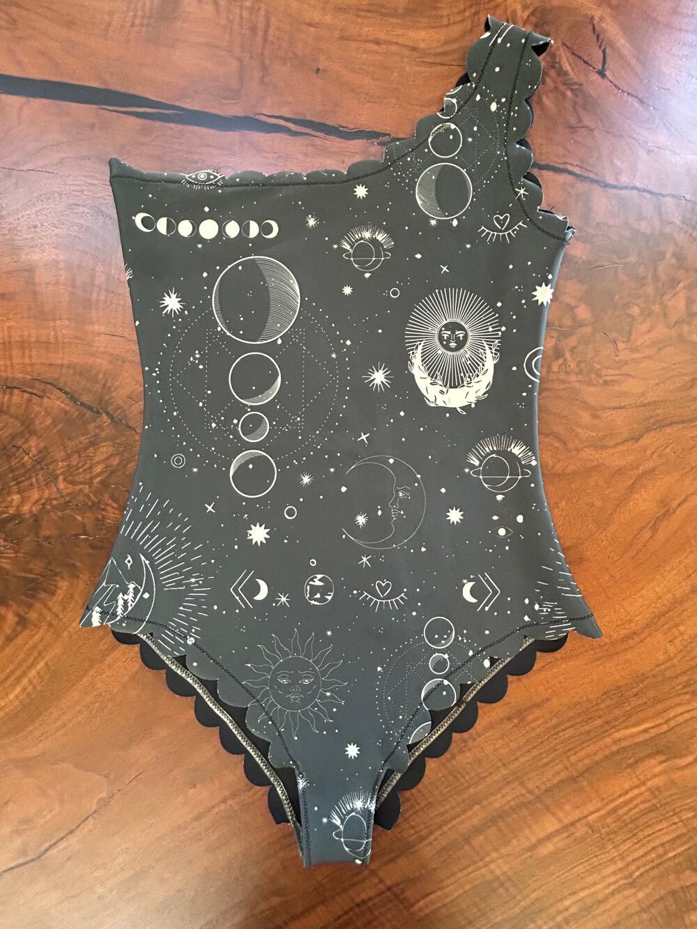 Averie Stella Scalloped One Piece Swimsuit Constellation Celestial Bodysuit M